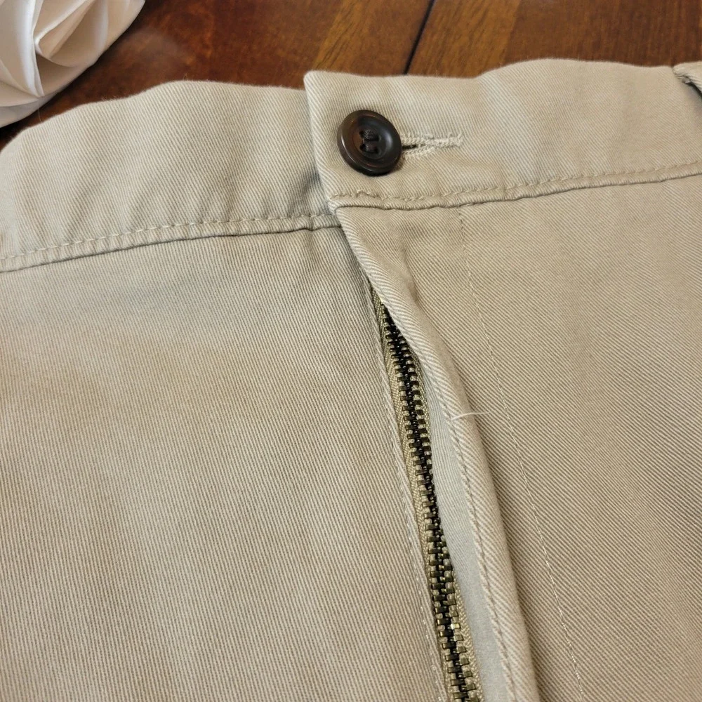 Dockers Mens Easy Khaki Classic Fit Stretch Pants Tan 36x30 All Motion Comfort